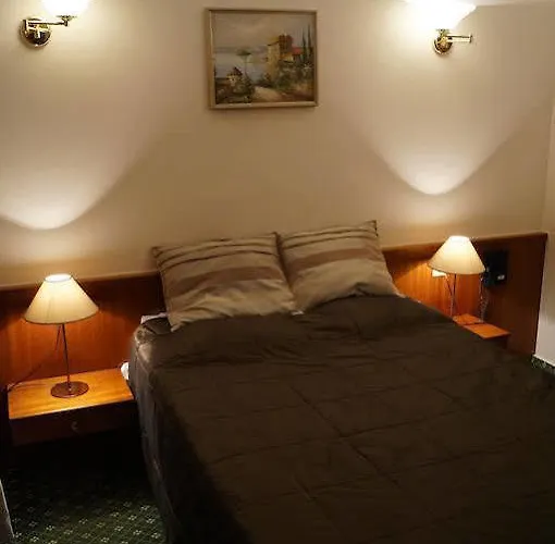 Hotell De L' Esplanade 3*